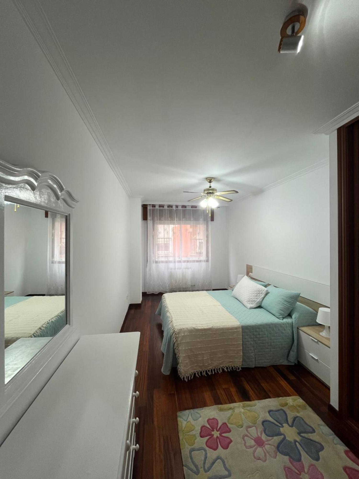Apartamento Xacobe Grove, 120 Metros Totalmente Equipado, Luminoso, Centrico Y Con Plaza De Garaje О-Грове Екстер'єр фото